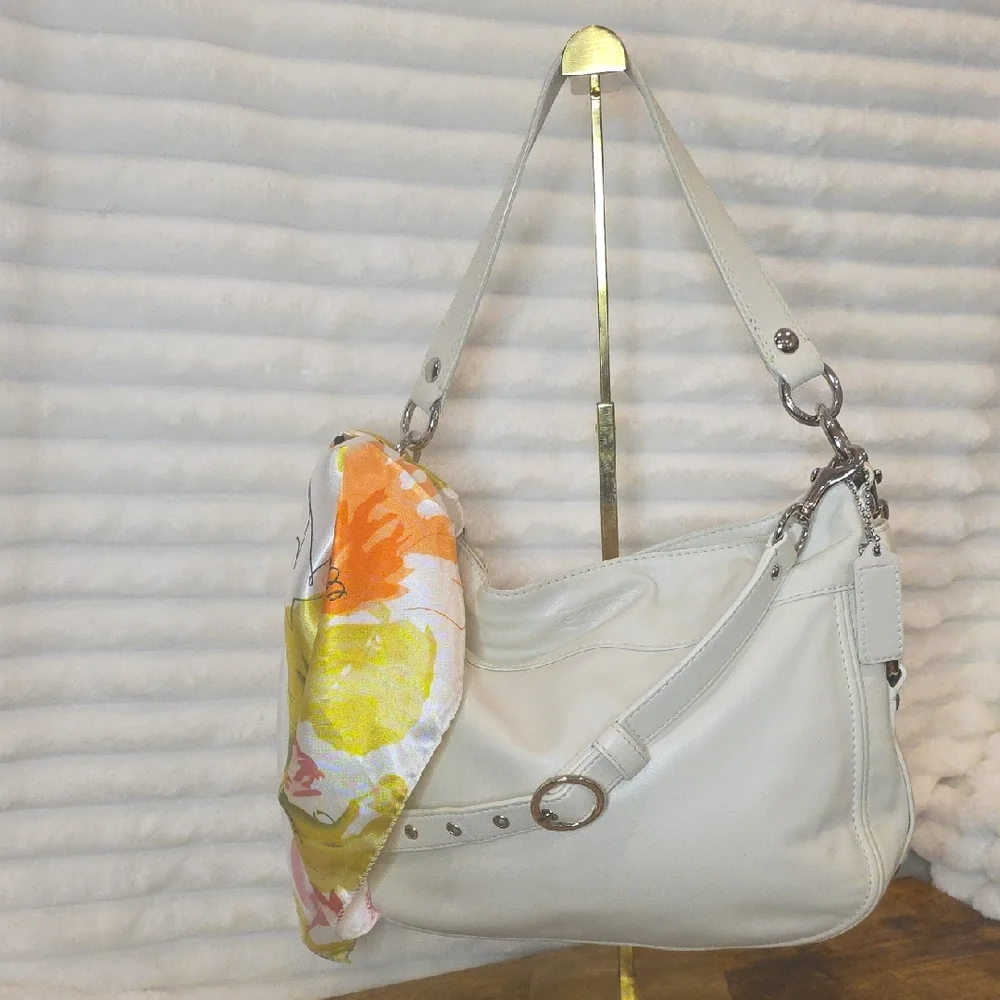 Coach Zoe HOBO NWOT 14707 Y2K - Picture 1 of 12